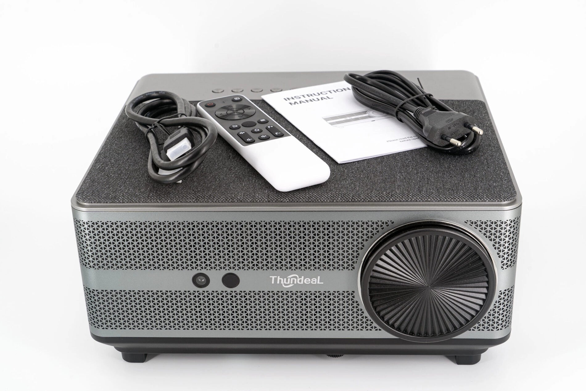 Vidéoprojecteur ThundeaL TD98 package